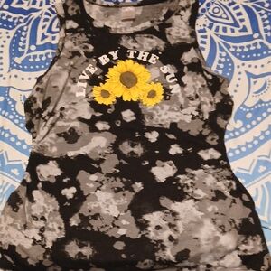 No Boundaries Black and Gray Tie-Dye Tank Top